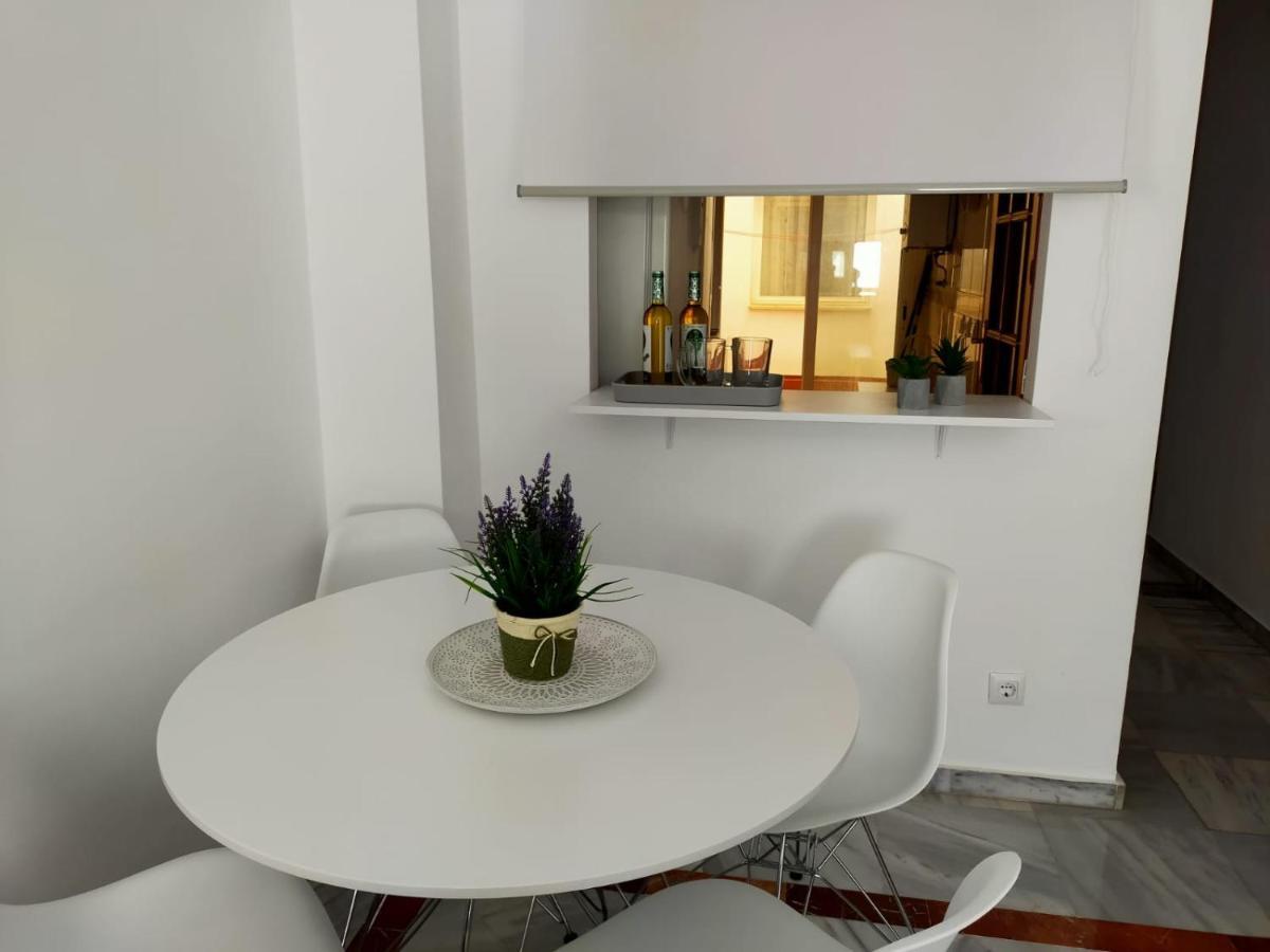 Apartamento Amplio, Seneca 1A Junto Al Centro Málaga Eksteriør billede